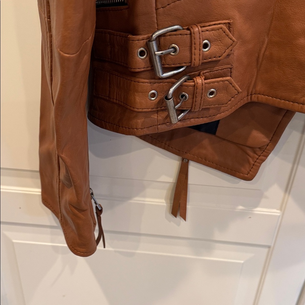 Women's Leather Moto Jacket - Cognac - Picture 9 of 9
